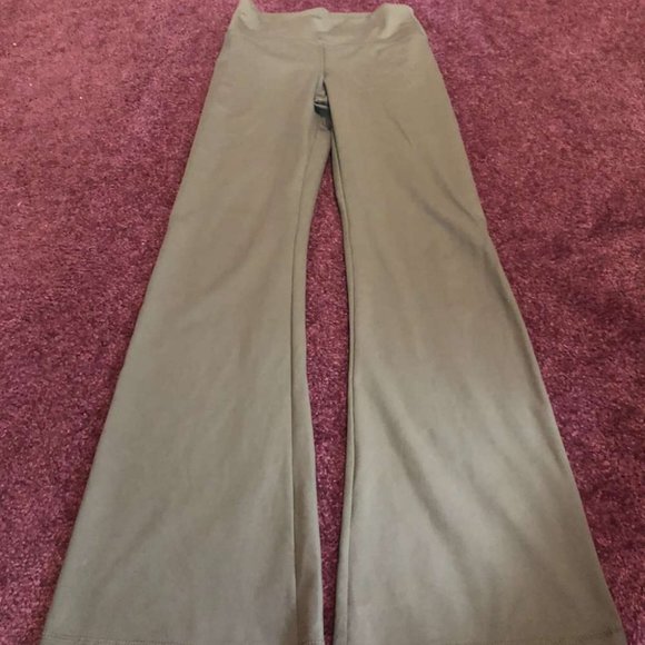 American Eagle flare leggings - Picture 1 of 1